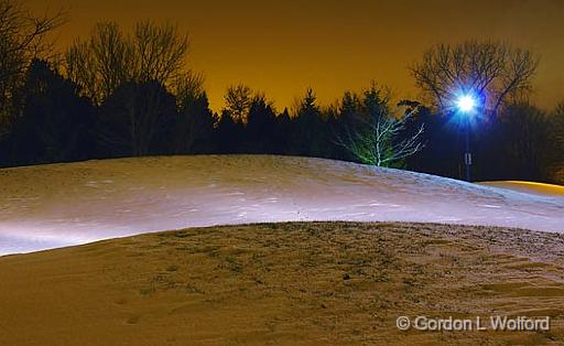 Snowscape_12122-3.jpg - Photographed at Ottawa, Ontario - the capital of Canada.
